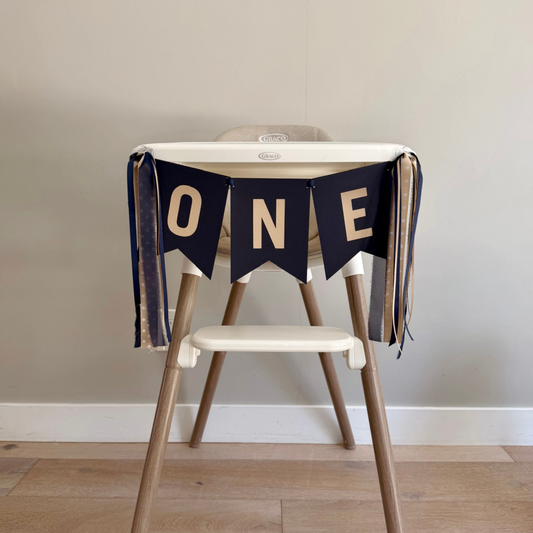 CUSTOM PENNANT BANNER